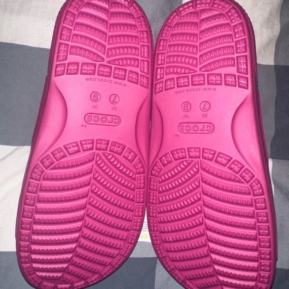 CROCS Classic Sandal in Bright Pink - Picture 3 of 3